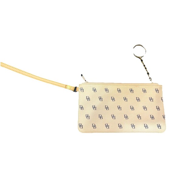Dooney and Bourke Wristlet Wallet 8" X 4 1/2 Stap And Key Ring - Picture 1 of 13